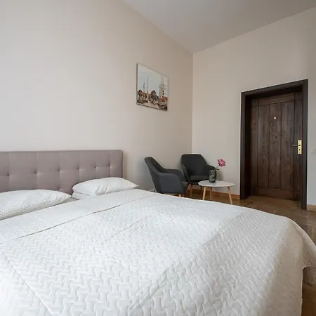 Red Brick 아파트 *